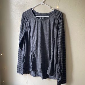 Avia long sleeve thumb hole workout top